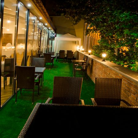 Hotel Marlyn Τυφλίδα Εξωτερικό φωτογραφία